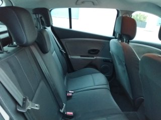 2010 RENAULT MEGANE * UNICO DUEÑO *