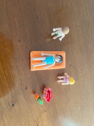 Últ 5 días Casa muñecas Playmobil + Familia playa
