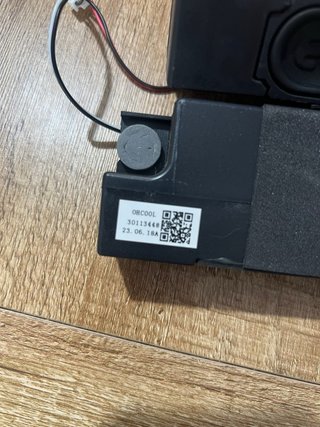 Altavoz D43U750E2CW