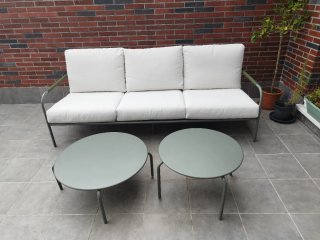 Conjunto Muebles Jardín Sofá y Mesas