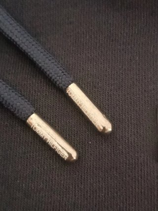 Conjunto Tommy Hilfiger Sudadera y Pantalón Negro
