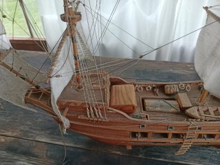Maqueta barco de vela de madera