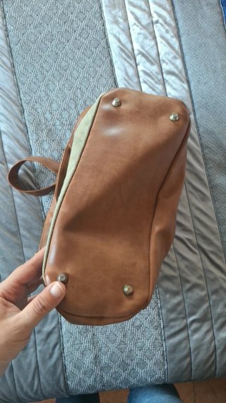 Mochila verde y marrón