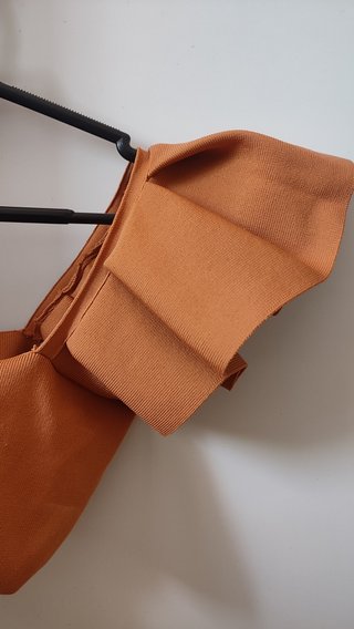 Top Zara Naranja Talla S Volantes