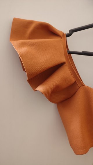 Top Zara Naranja Talla S Volantes