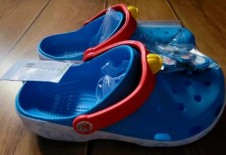 Crocs Doraemon Talla 38 Azul