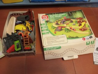 +80 piezas tren madera