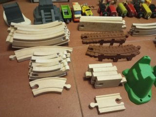 +80 piezas tren madera