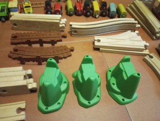 +80 piezas tren madera