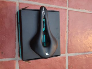 Sillín de carbono Ruedas X