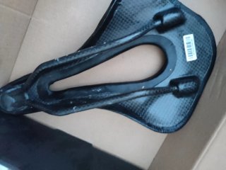 Sillín de carbono Ruedas X