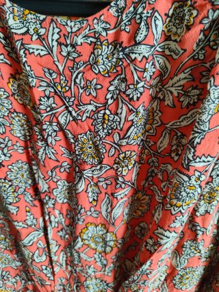 Vestido midi flores