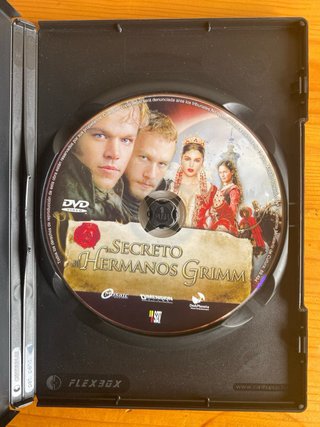 DVD El Secreto de los Hermanos Grimm