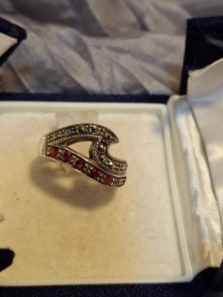 Anello Argento 925 Granati e Marcasiti
