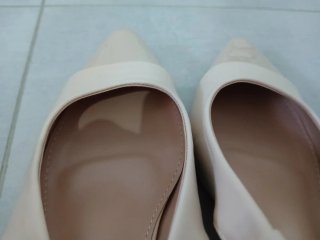 Zapatos de tacón beige