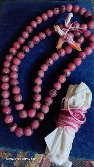 Pietre Rodonite Naturali per Collana