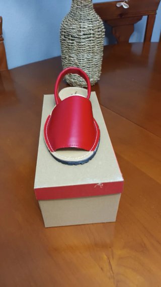 Menorquinas Huran Rojas Talla 39
