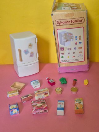Sylvanian Families Frigorifero e accessori
