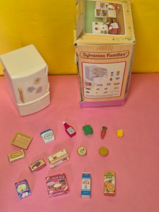 Sylvanian Families Frigorifero e accessori