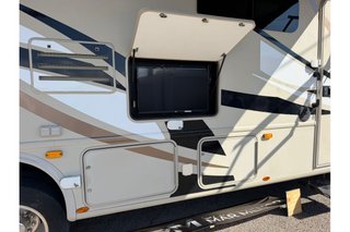 Autocaravana ACE Ford Triton V10