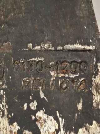 Hacha Vizcaina de Bellota 1200 gr. Mango 70 cm