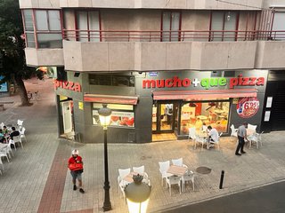 Trabajo REPARTID@R en Muchomásquepizza AB