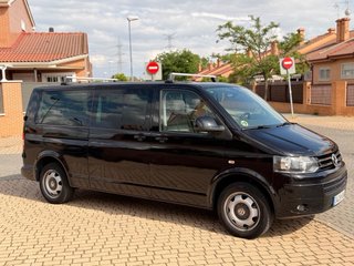 Volkswagen Caravelle 2012 9 Plazas Larga