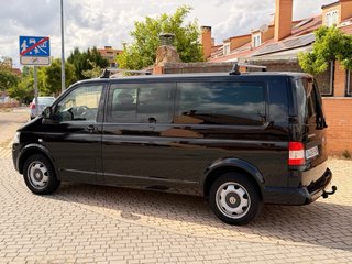 Volkswagen Caravelle 2012 9 Plazas Larga