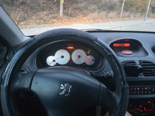 Peugeot 206 2003