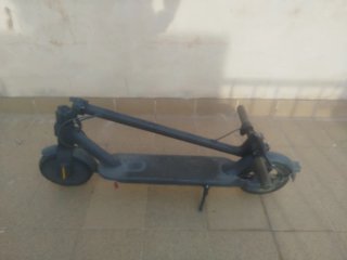 Patinete Eléctrico Negro
