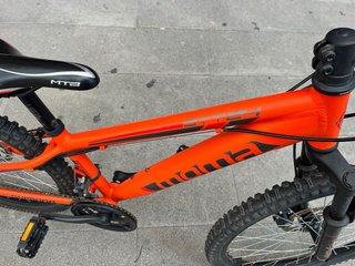 Bici MTB Moma naranja niño 24 pulgadas