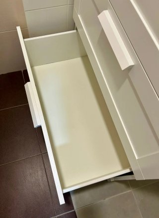 Cajonera Ikea Brimnes baño, cristal Blanco