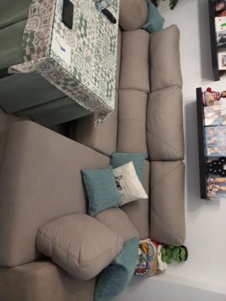 Salón completo con TV 70 Chenlong grande muy nuevo
