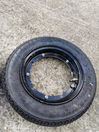 Ruedas Vespa nuevas 3.50-10