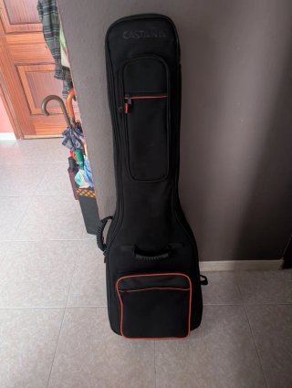 Bajo Yamaha TRBX505