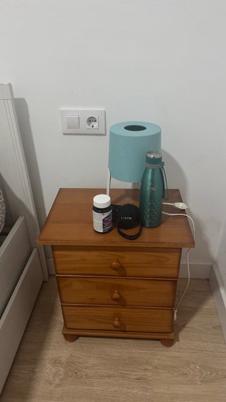 Cómoda y 2 Mesitas de Noche Madera
