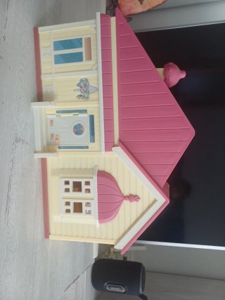 Casita Bluey con 7 figuras