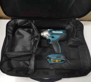 2 maletines / bolsas de tela Bosch + set makita