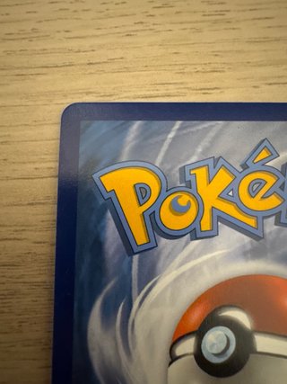 Carta Pokémon Energía Golpe Brusco Dorada 183/163