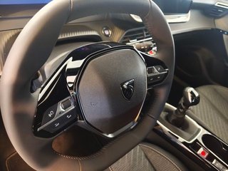 Peugeot 2008 Allure Gasolina 100cv