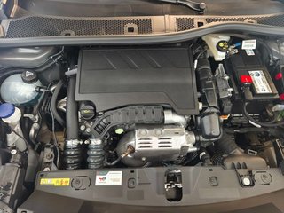 Peugeot 2008 Allure Gasolina 100cv
