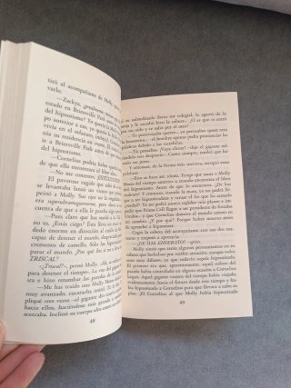 Molly Moon viaja a través del tiempo
