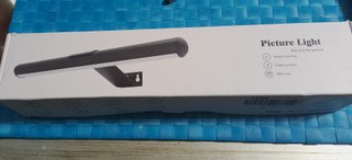 Lámpara LED de pared con mando