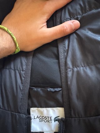 Chaqueta Lacoste Negra con Capucha