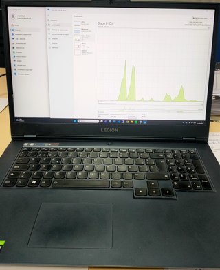 Lenovo Legion 17.3 Ryzen 7 1TB SSD 16GB RTX 3060