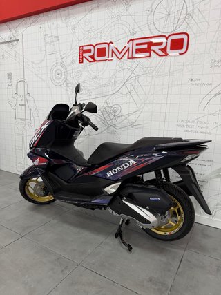 HONDA PCX125 2025 EDICION MTR - NUEVA