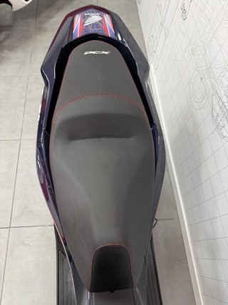 HONDA PCX125 2025 EDICION MTR - NUEVA