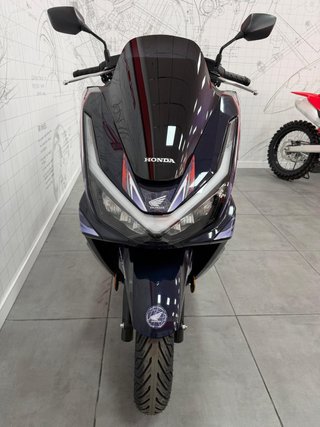 HONDA PCX125 2025 EDICION MTR - NUEVA