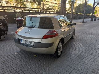 Renault Megane Confort Authentique 1.5dCi105