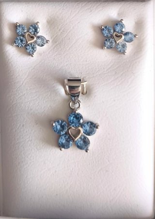 Conjunto Pendiente y Colgante Flor Azul